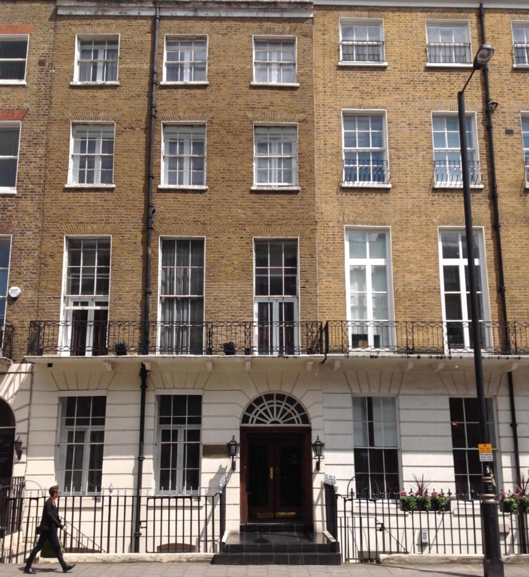 London Continental Hotel Екстер'єр фото