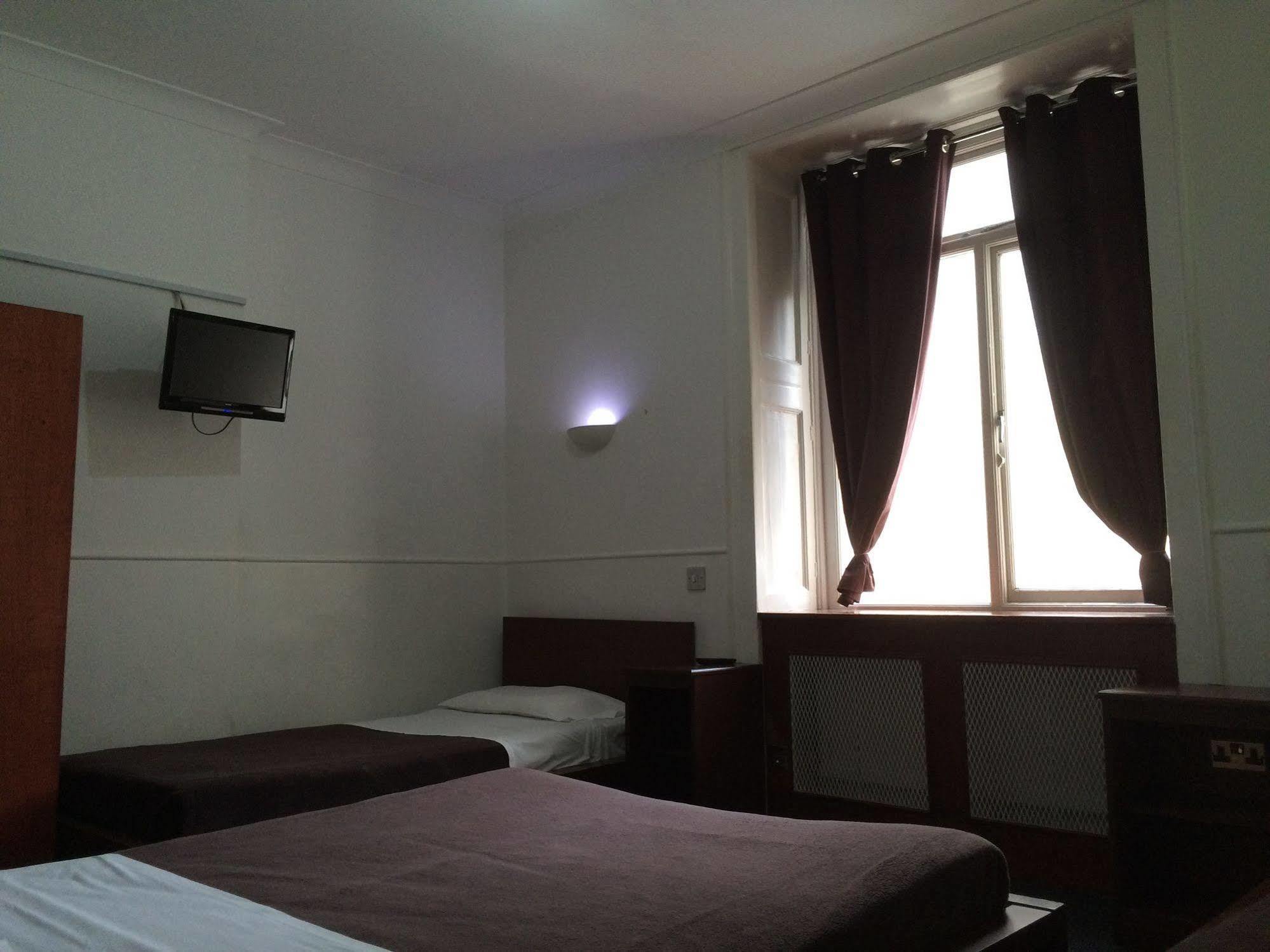 London Continental Hotel Екстер'єр фото